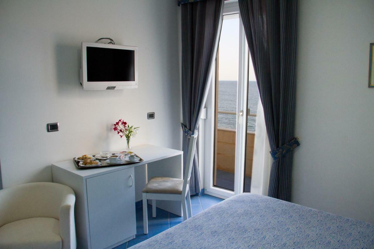 Hotel La Sorgente Савеллетри Экстерьер фото